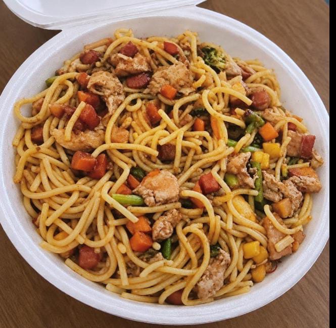 Macarrão na chapa P