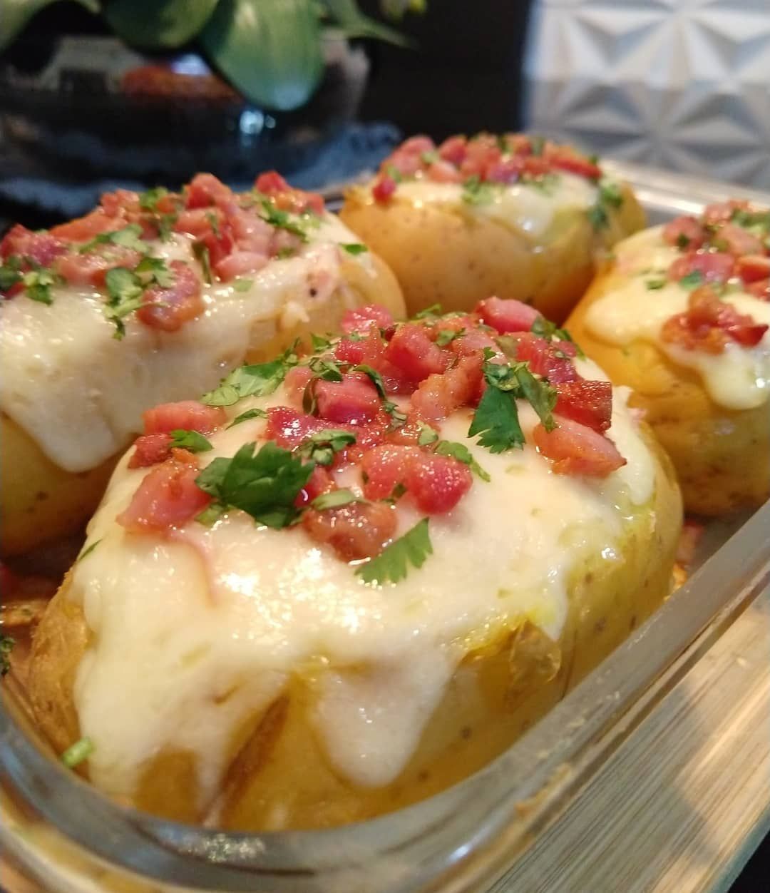 Batata Recheada Queijo e Bacon